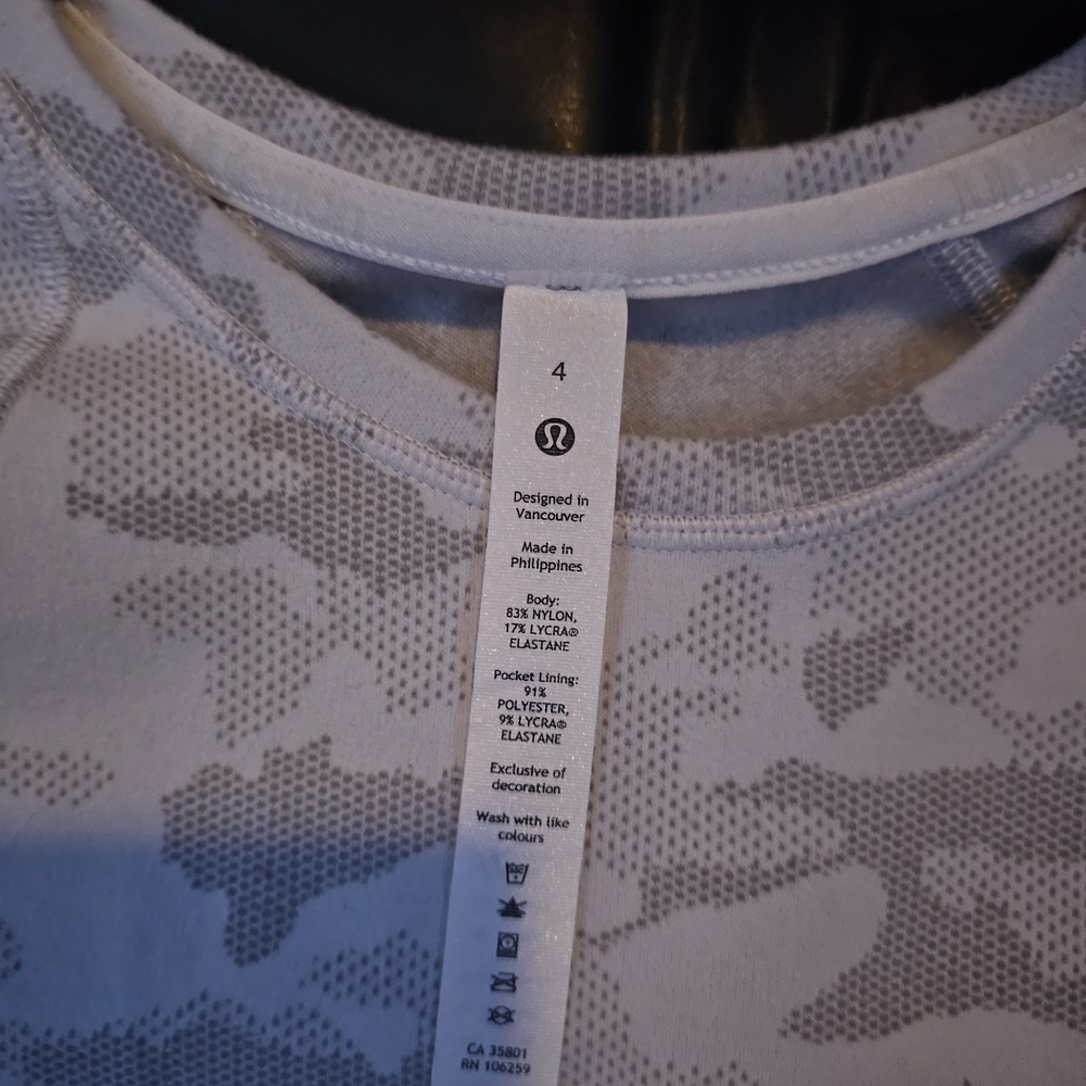 lululemon athletica Light Gray Long Sleeve Athletic Top